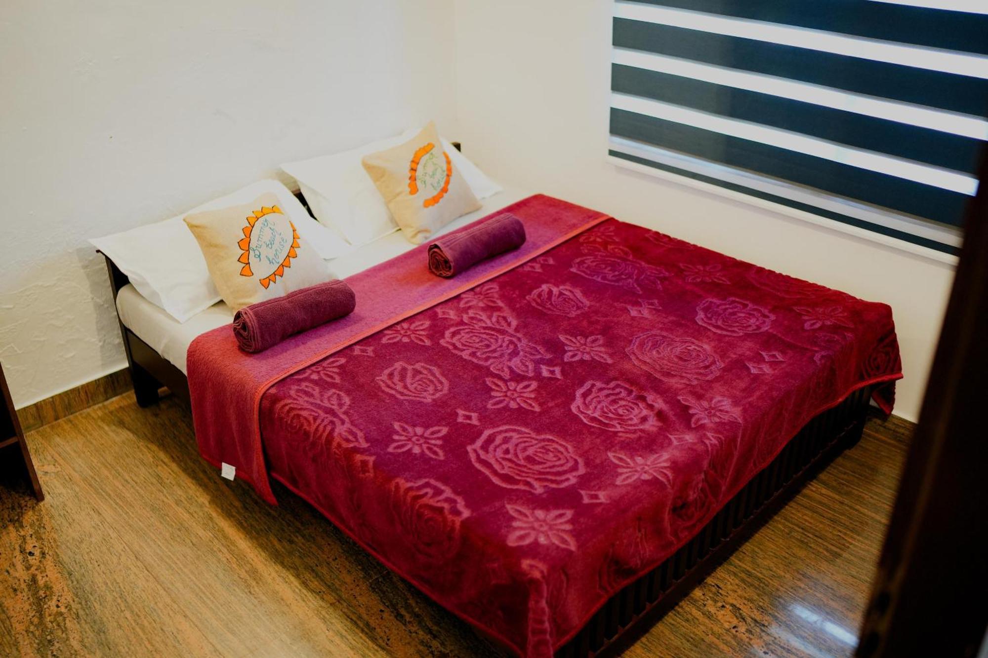 Summer Beach House Alleppy Beach Alappuzha Стая снимка